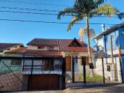 Casa / Sobrado para Venda em Porto Alegre/RS Ipanema 3...