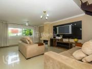 Casa / Sobrado para Venda em Porto Alegre/RS Ipanema 4...