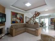 Casa / Sobrado para Venda em Porto Alegre/RS Ipanema 5...