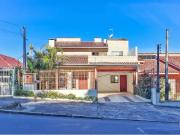 Casa / Sobrado para Venda em Porto Alegre/RS Ipanema 5...