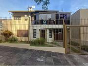 Casa / Sobrado para Venda em Porto Alegre/RS Jardim do...