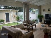 Casa / Sobrado para Venda em Porto Alegre/RS Jardim...