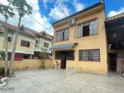 Casa / Sobrado para Venda em Porto Alegre/RS Jardim...