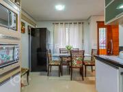 Casa / Sobrado para Venda em Porto Alegre/RS Jardim...