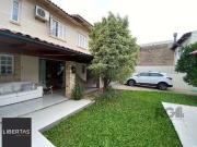 Casa / Sobrado para Venda em Porto Alegre/RS Jardim...