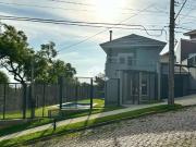 Casa / Sobrado para Venda em Porto Alegre/RS Jardim...