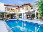 Casa / Sobrado para Venda em Porto Alegre/RS Jardim...