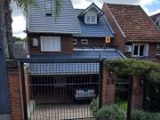 Casa / Sobrado para Venda em Porto Alegre/RS Jardim...