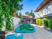 Casa / Sobrado para Venda em Porto Alegre/RS Ipanema 4...