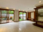 Casa / Sobrado para Venda em Porto Alegre/RS Jardim...