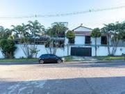 Casa / Sobrado para Venda em Porto Alegre/RS Jardim...