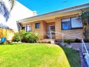 Casa / Sobrado para Venda em Porto Alegre/RS Jardim Itu...