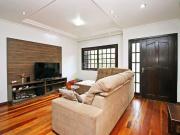 Casa / Sobrado para Venda em Porto Alegre/RS Jardim Itu...