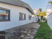 Casa / Sobrado para Venda em Porto Alegre/RS Jardim...