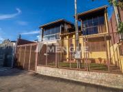 Casa / Sobrado para Venda em Porto Alegre/RS Jardim São...