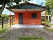 Casa / Sobrado para Venda em Porto Alegre/RS Lami 2 Quartos