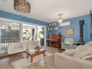 Casa / Sobrado para Venda em Porto Alegre/RS Lomba do...