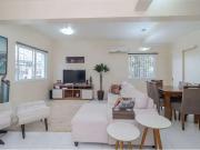 Casa / Sobrado para Venda em Porto Alegre/RS Lomba do...