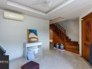 Casa / Sobrado para Venda em Porto Alegre/RS Lomba do...