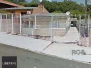 Casa / Sobrado para Venda em Porto Alegre/RS Lomba do...