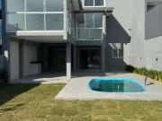 Casa / Sobrado para Venda em Porto Alegre/RS Mário...