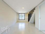 Casa / Sobrado para Venda em Porto Alegre/RS Medianeira...