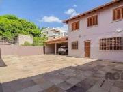 Casa / Sobrado para Venda em Porto Alegre/RS Medianeira...