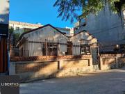 Casa / Sobrado para Venda em Porto Alegre/RS Menino Deus...