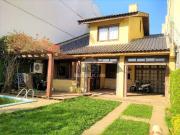 Casa / Sobrado para Venda em Porto Alegre/RS Menino Deus...