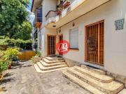 Casa / Sobrado para Venda em Porto Alegre/RS Menino Deus...