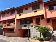 Casa / Sobrado para Venda em Porto Alegre/RS Menino Deus...