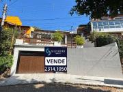 Casa / Sobrado para Venda em Porto Alegre/RS Menino Deus...
