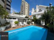 Casa / Sobrado para Venda em Porto Alegre/RS Menino Deus...