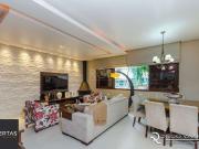 Casa / Sobrado para Venda em Porto Alegre/RS Menino Deus...