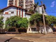 Casa / Sobrado para Venda em Porto Alegre/RS Moinhos de...