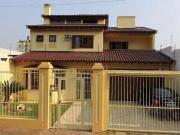 Casa / Sobrado para Venda em Porto Alegre/RS Nonoai 4...