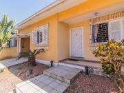 Casa / Sobrado para Venda em Porto Alegre/RS Parque...
