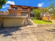 Casa / Sobrado para Venda em Porto Alegre/RS Partenon 5...