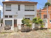 Casa / Sobrado para Venda em Porto Alegre/RS Passo da...