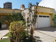 Casa / Sobrado para Venda em Porto Alegre/RS Passo da...