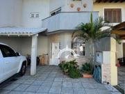 Casa / Sobrado para Venda em Porto Alegre/RS Passo das...