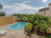 Casa / Sobrado para Venda em Porto Alegre/RS Petrópolis...