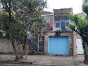 Casa / Sobrado para Venda em Porto Alegre/RS Petrópolis...