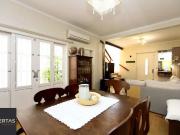 Casa / Sobrado para Venda em Porto Alegre/RS Rio Branco...