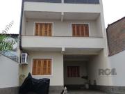 Casa / Sobrado para Venda em Porto Alegre/RS Rubem Berta...