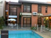 Casa / Sobrado para Venda em Porto Alegre/RS São João 3...