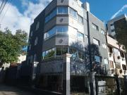 Casa / Sobrado para Venda em Porto Alegre/RS São João 9...