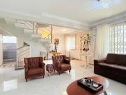 Casa / Sobrado para Venda em Porto Alegre/RS São...