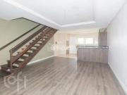 Casa / Sobrado para Venda em Porto Alegre/RS São...