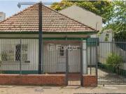 Casa / Sobrado para Venda em Porto Alegre/RS São...